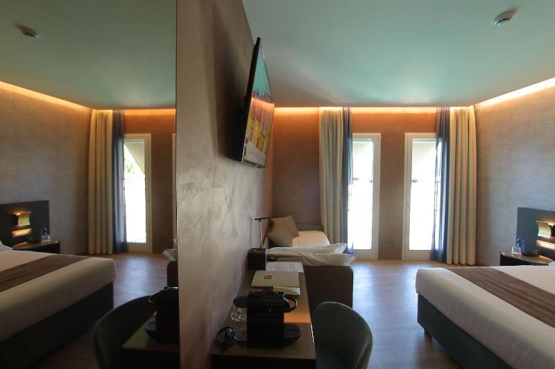 Bell'arrivo By Dori Hotel 3*